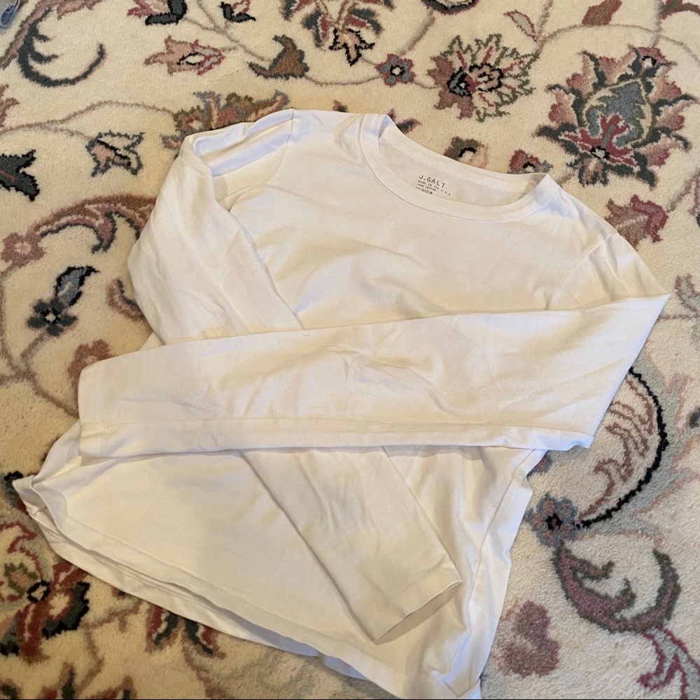 Brandy Melville / John galt white long sleeve